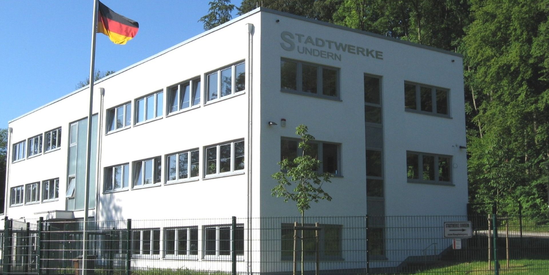 Verwaltungsgebäude